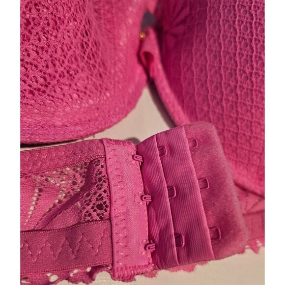 Juicy Couture Intimates Size 42D Pink Lace Sexy Pushup Underwire Bra Charm Clasp - Picture 9 of 9